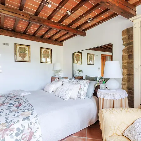 Tuscan Embrace Villa *